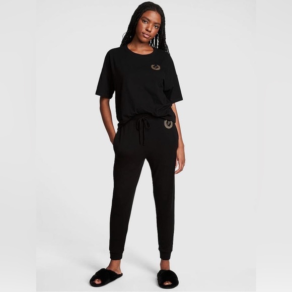 PINK Victoria's Secret Pants - 🆕 PINK Victoria’s Secret Cozy Jogger Sleep Pants NWT Black Logo Women’s Size XS